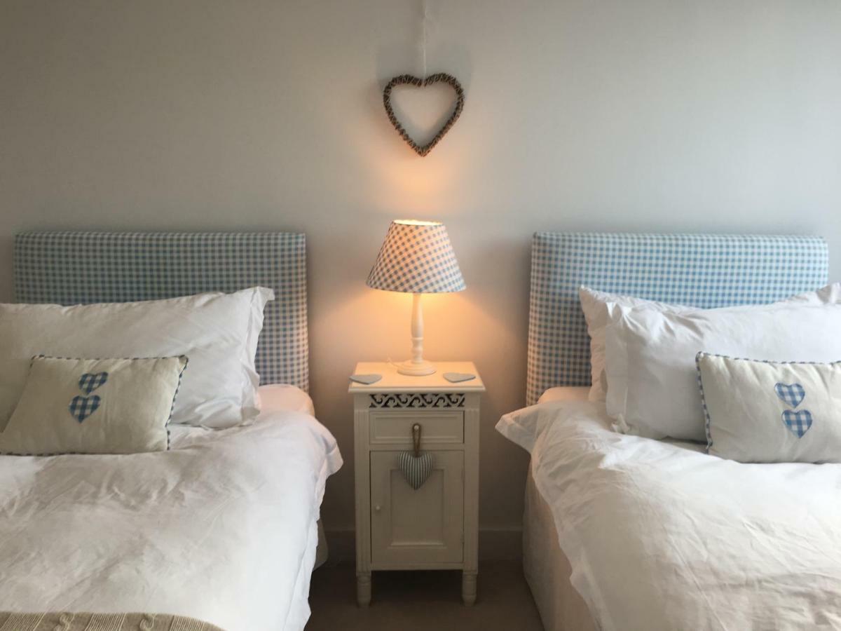 6 Ocean Gate Apartment New Quay Buitenkant foto