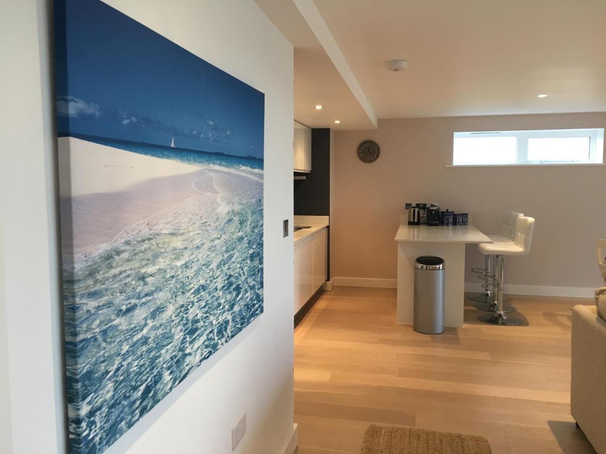 6 Ocean Gate Apartment New Quay Buitenkant foto